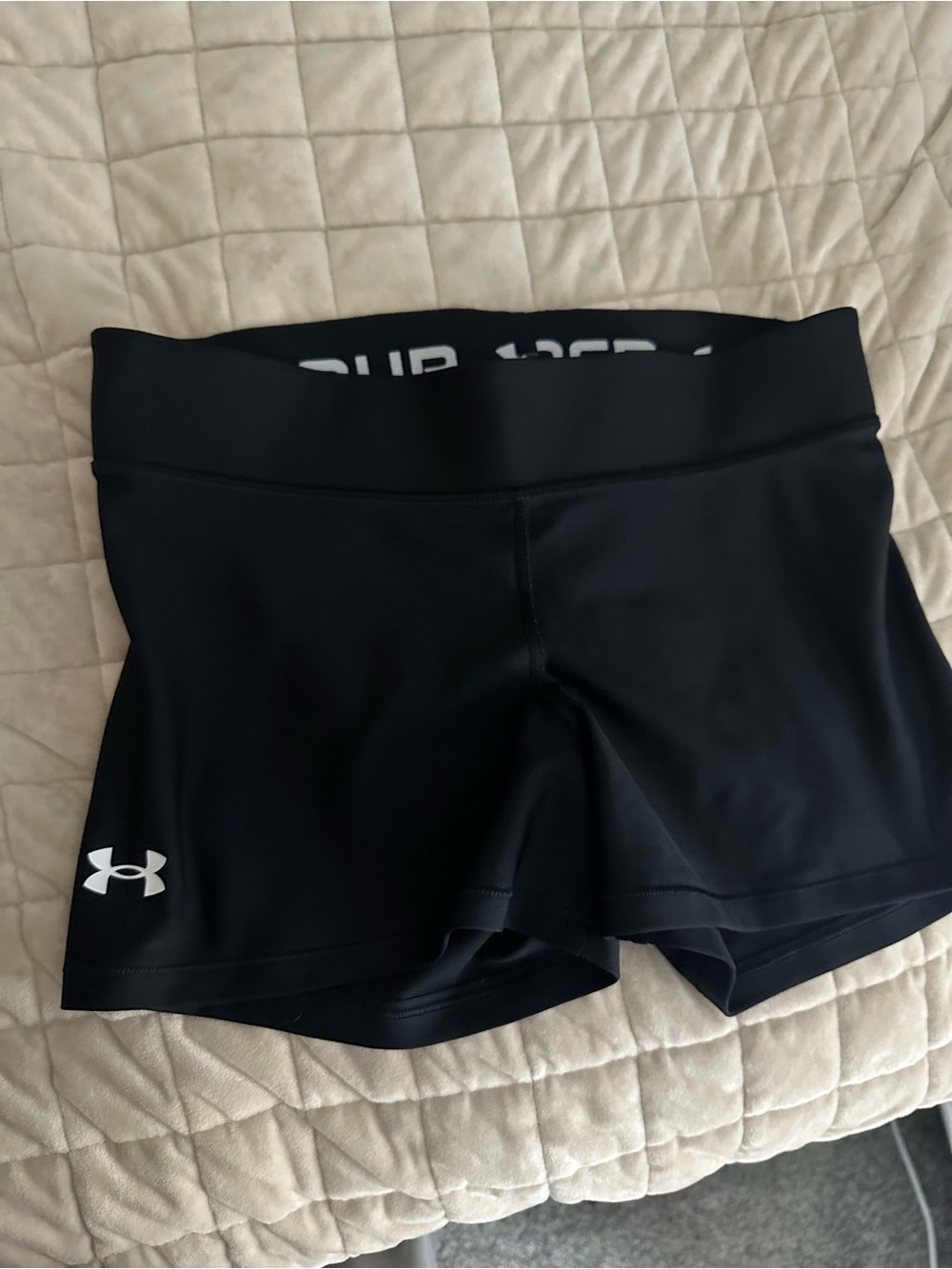 Under Armour Women's Black Compression Athletic Shorts